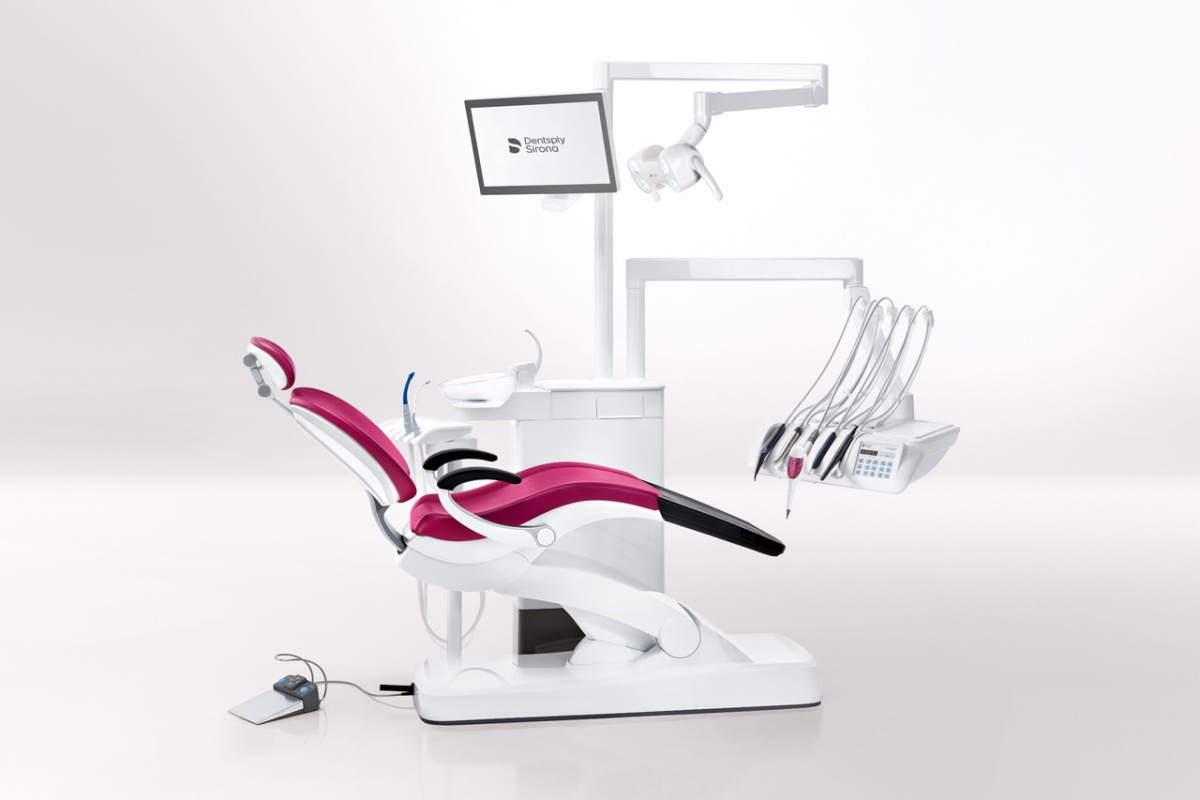 Стоматологическая установка Dentsply Sirona Intego Pro СS, с влажной аспирацией.